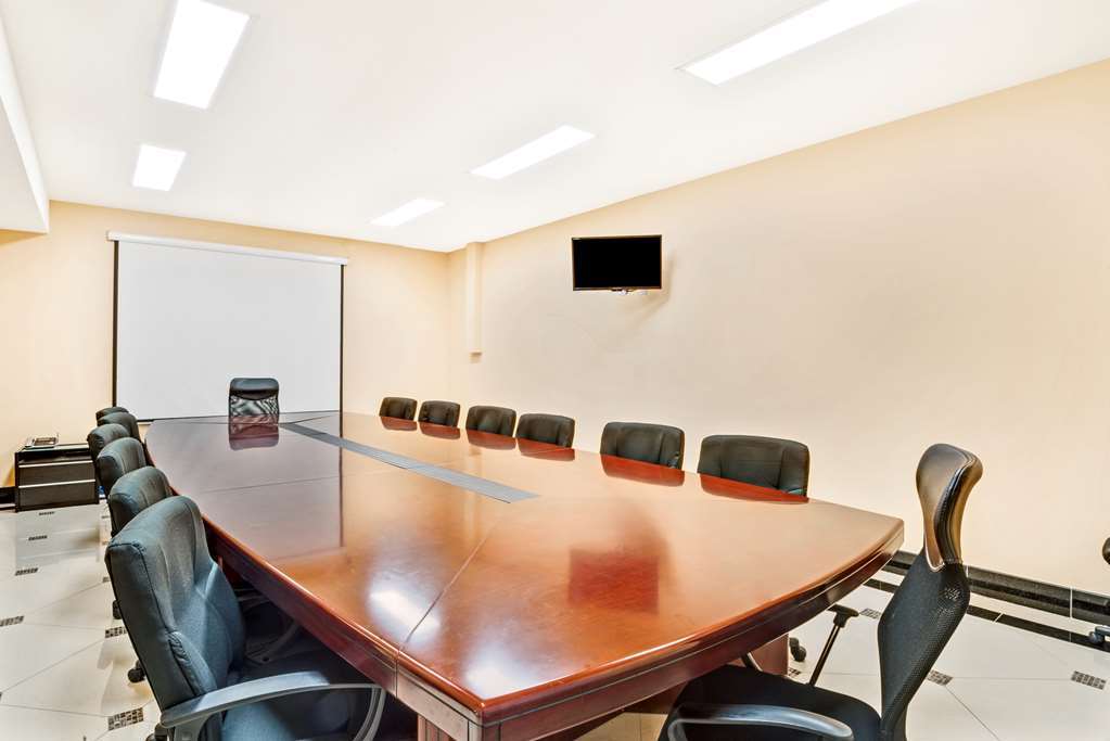 Howard Johnson By Wyndham Long Island City New York Facilities photo